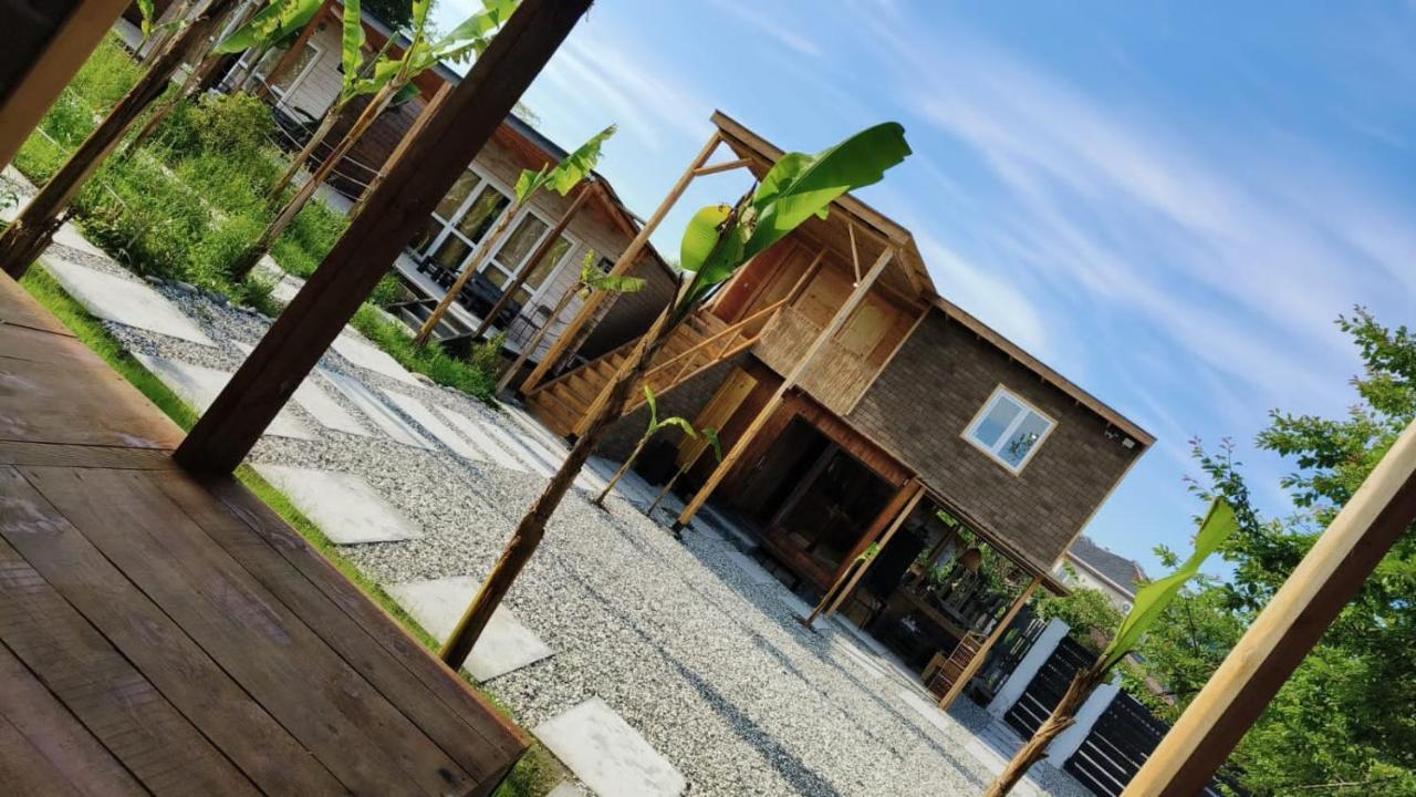 Aqua Palm Resort Sukhumi Exterior foto